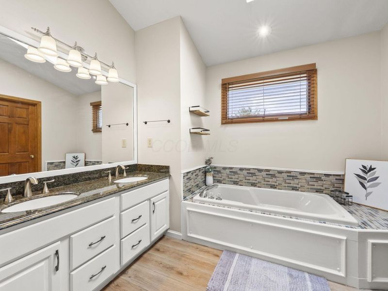 579 Olde Mill Drive , Westerville, OH 43082 Photo 24