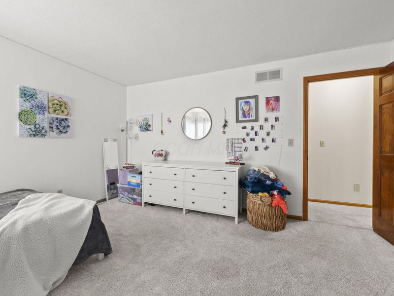 579 Olde Mill Drive , Westerville, OH 43082 Photo 31