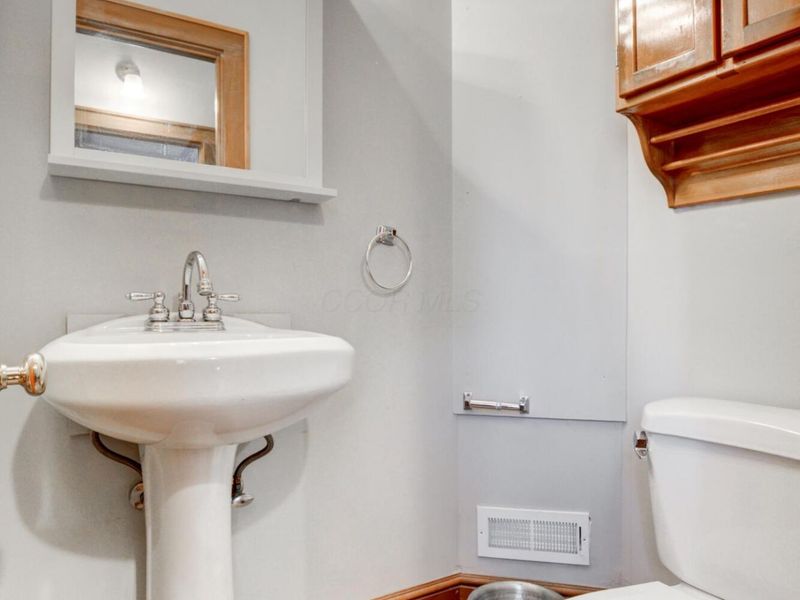 40 W Lincoln Street, Westerville, OH 43081 Photo 16