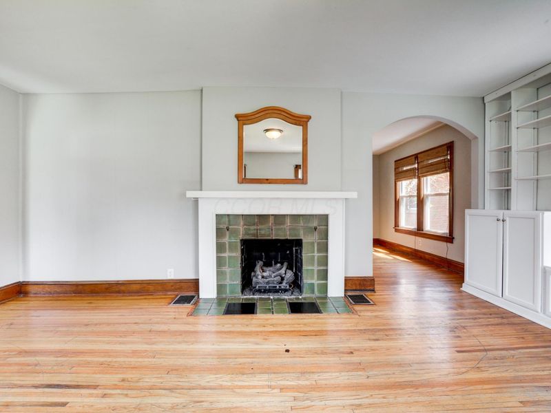 40 W Lincoln Street, Westerville, OH 43081 Photo 8