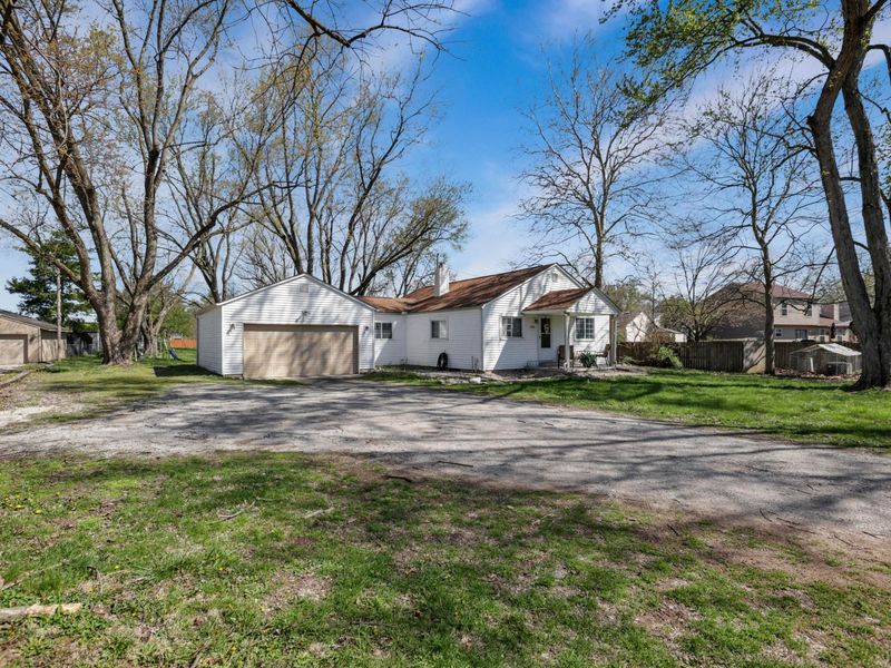 1892 Dyer Road, Grove City, OH 43123 Photo 31