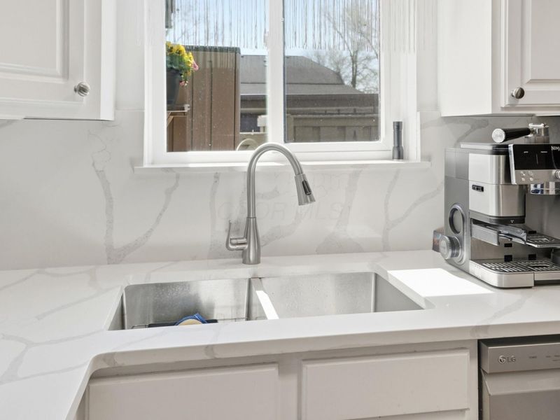 673 Olde Towne Avenue , Unit 16-673D, Columbus, OH 43214 Photo 19