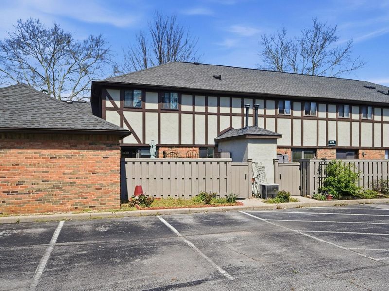 673 Olde Towne Avenue , Unit 16-673D, Columbus, OH 43214 Photo 46