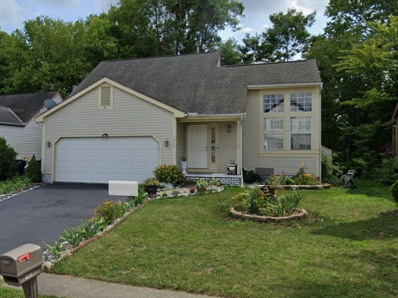 6819 Alex Drive, Canal Winchester, OH 43110 Photo 2