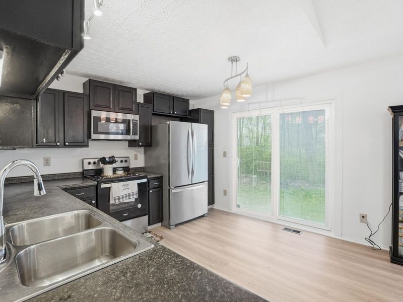 6819 Alex Drive, Canal Winchester, OH 43110 Photo 33