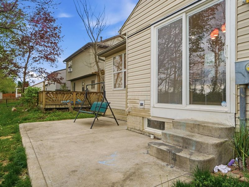 6819 Alex Drive, Canal Winchester, OH 43110 Photo 9