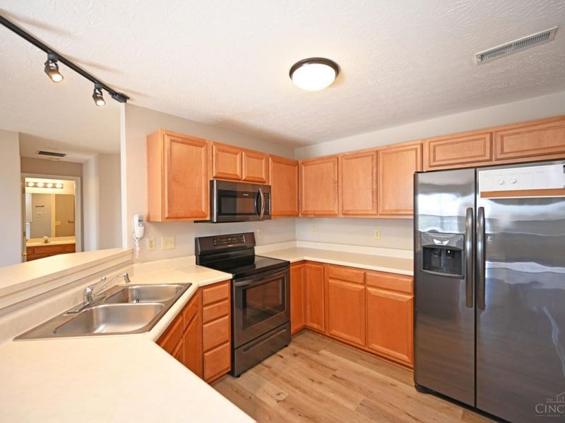 3665 Chestnut Park Lane, Unit 7, Cleves, OH 45002 Photo 13