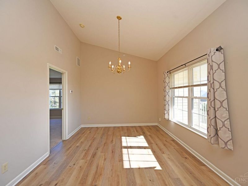 3665 Chestnut Park Lane, Unit 7, Cleves, OH 45002 Photo 17