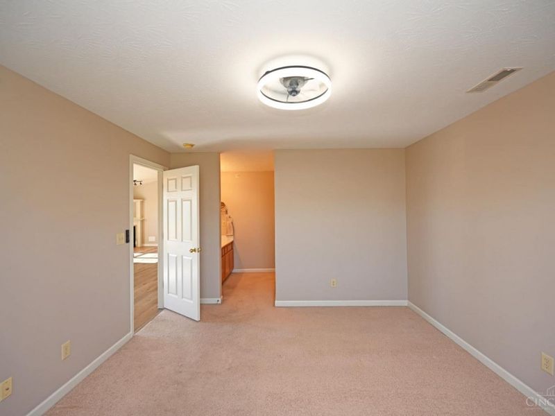 3665 Chestnut Park Lane, Unit 7, Cleves, OH 45002 Photo 25