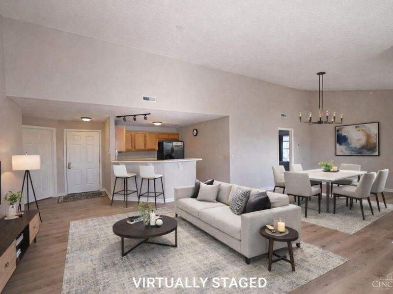 3665 Chestnut Park Lane, Unit 7, Cleves, OH 45002 Photo 4