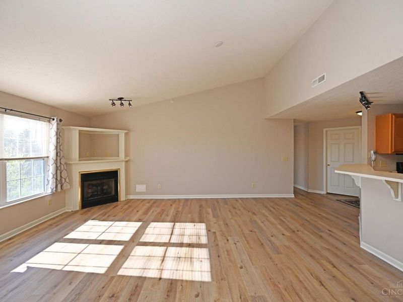 3665 Chestnut Park Lane, Unit 7, Cleves, OH 45002 Photo 8