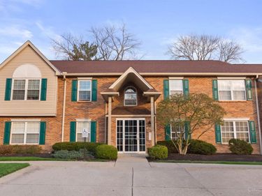 8851 Carrousel Park Circle, Unit 6, Colerain Twp, OH 45251