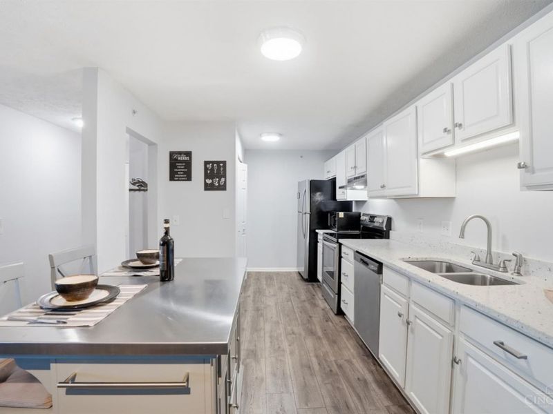 8171 Autumn Woods Lane, Unit 207, West Chester, OH 45069 Photo 12