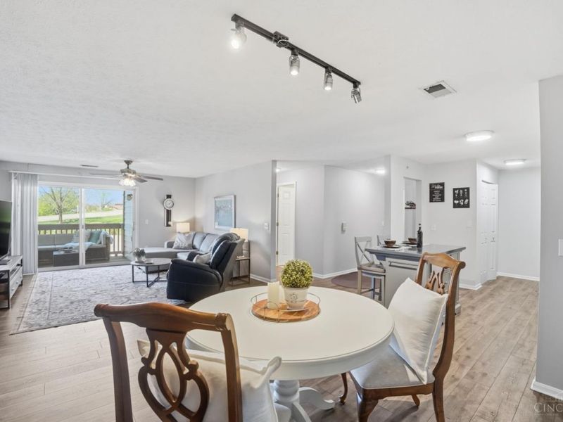 8171 Autumn Woods Lane, Unit 207, West Chester, OH 45069 Photo 14