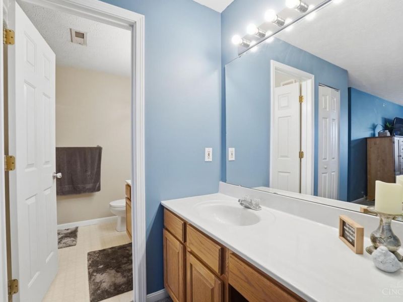 8171 Autumn Woods Lane, Unit 207, West Chester, OH 45069 Photo 21