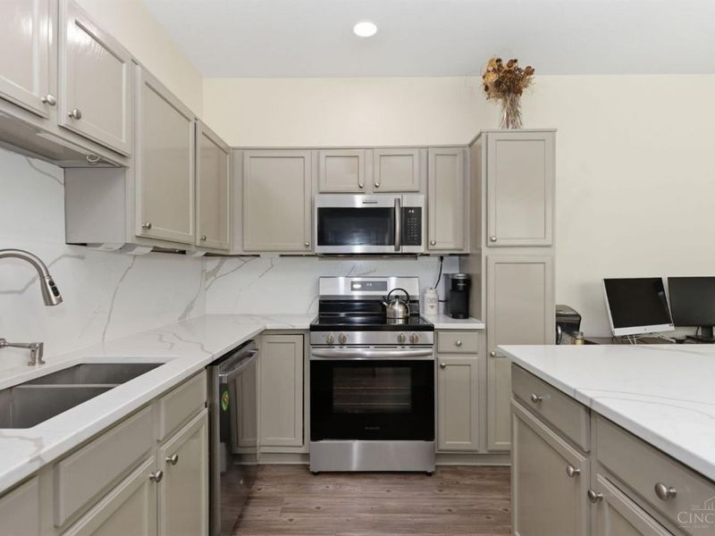 2055 E Seymour Avenue, Unit 28A, Cincinnati, OH 45237 Photo 18