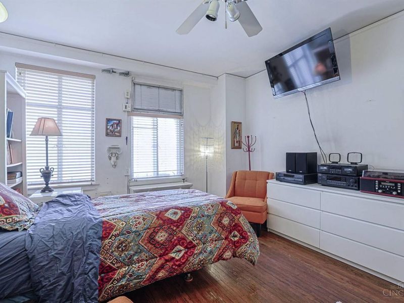 3900 Rose Hill Avenue, Unit 301A, Cincinnati, OH 45229 Photo 24