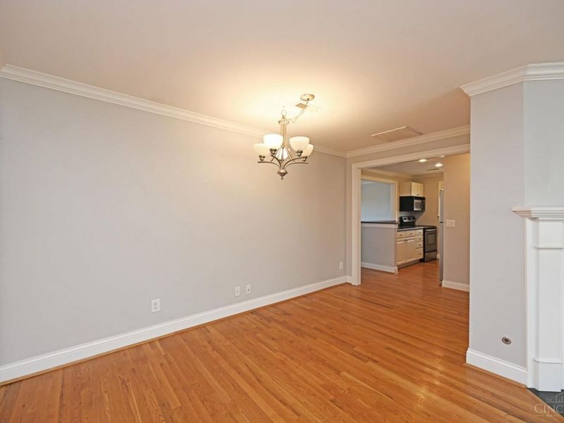 3666 Willowlea Court, Unit D, Cincinnati, OH 45208 Photo 9