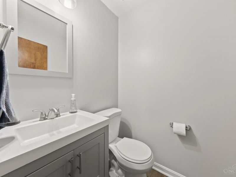 217 Droxford Close, Springdale, OH 45246 Photo 10