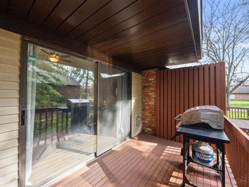 217 Droxford Close, Springdale, OH 45246 Photo 26