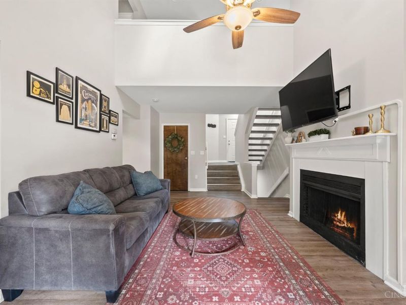 217 Droxford Close, Springdale, OH 45246 Photo 4