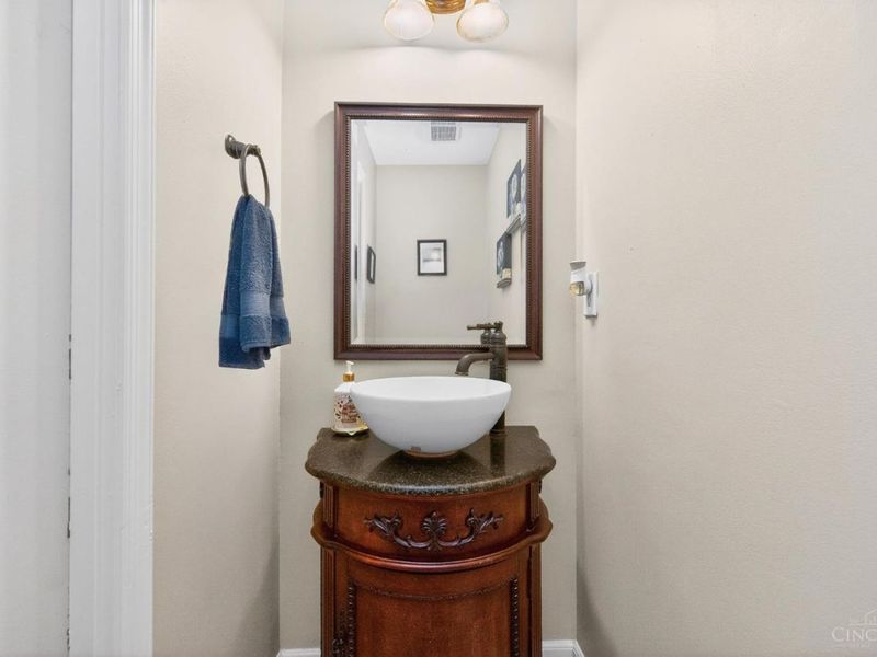 10888 Ponds Lane, Sycamore Township, OH 45242 Photo 5