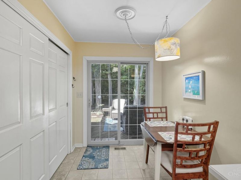 40 Nicholson Court, Washington Township, OH 45459 Photo 14