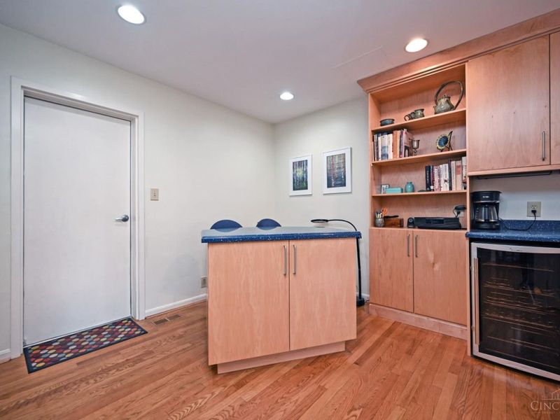 681 Totten Way, Cincinnati, OH 45226 Photo 24