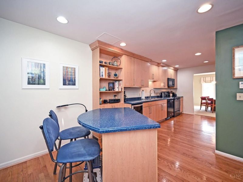 681 Totten Way, Cincinnati, OH 45226 Photo 25