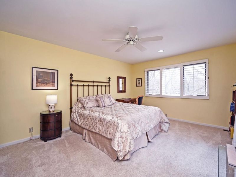 681 Totten Way, Cincinnati, OH 45226 Photo 33