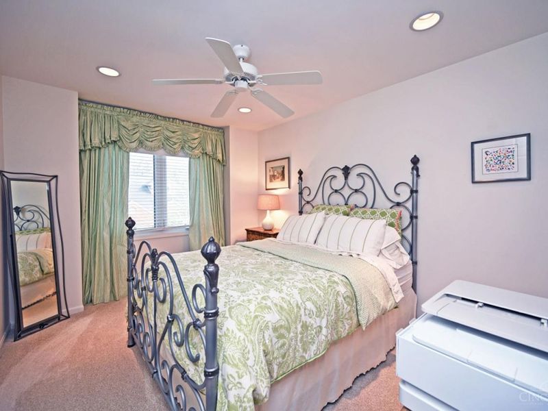 681 Totten Way, Cincinnati, OH 45226 Photo 45