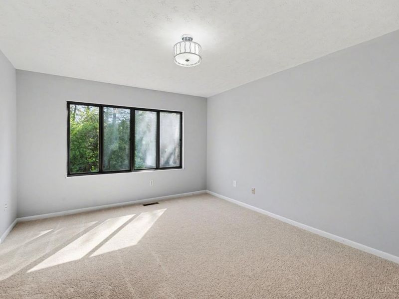 9910 Timbers Drive, Blue Ash, OH 45242 Photo 15