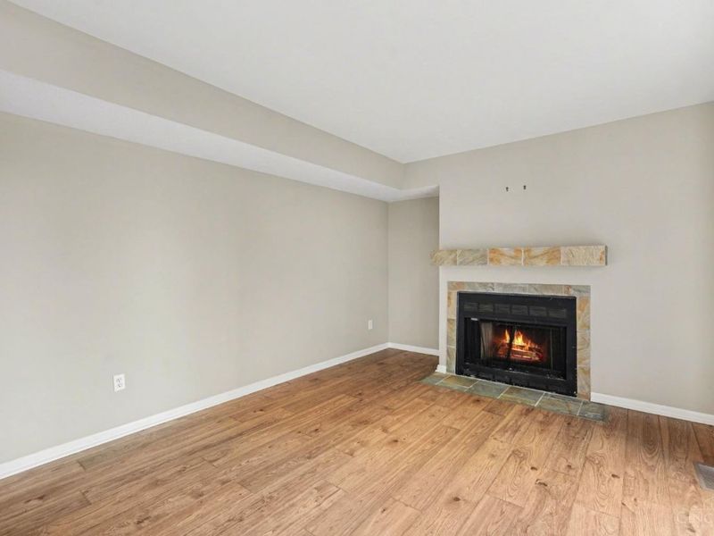 9910 Timbers Drive, Blue Ash, OH 45242 Photo 4