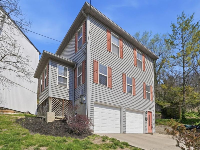 2580 Riverside Drive, Cincinnati, OH 45202 Photo 3