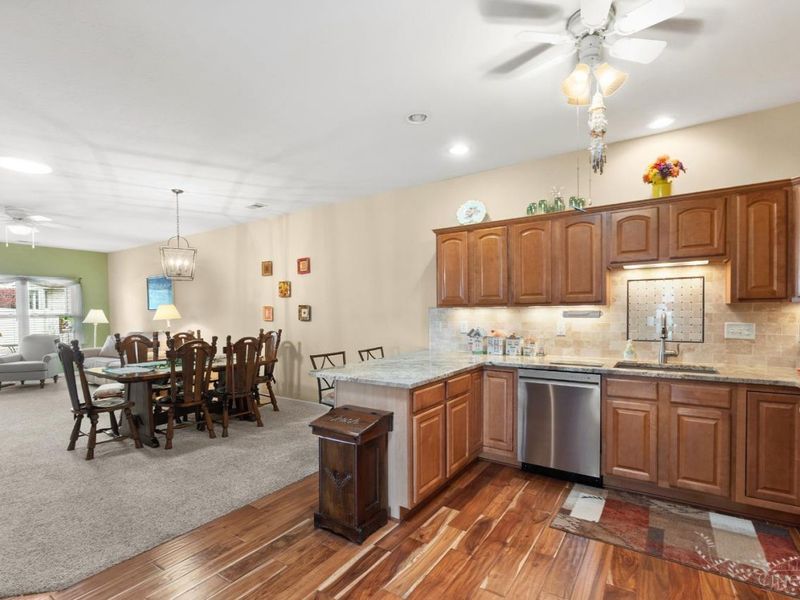 336 Lauryn Meadows Court, Fairfield, OH 45014 Photo 10