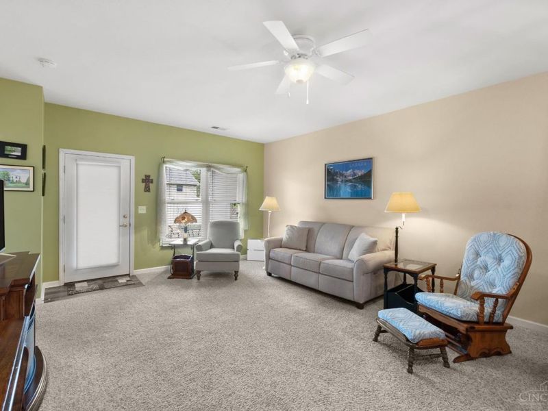 336 Lauryn Meadows Court, Fairfield, OH 45014 Photo 5