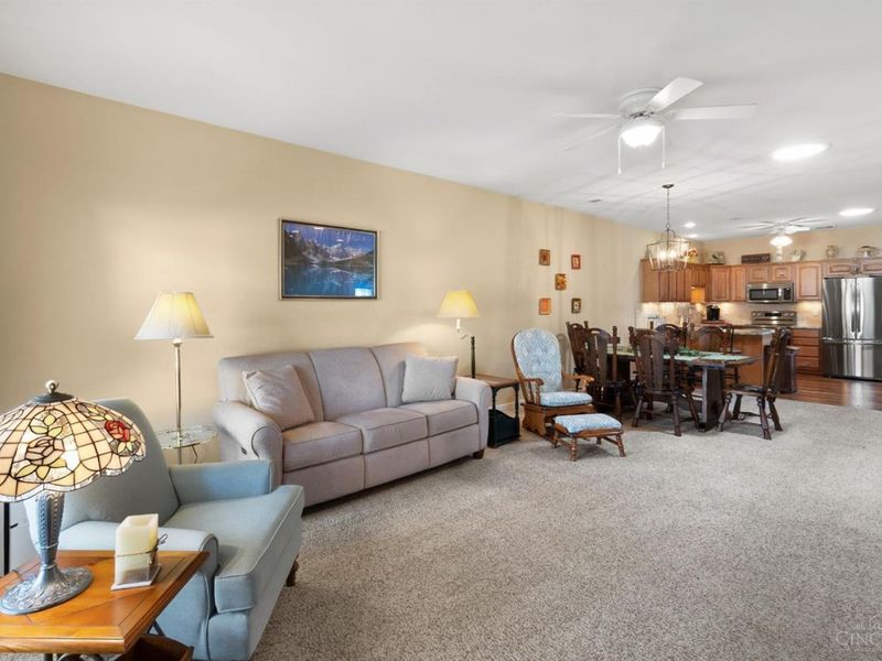 336 Lauryn Meadows Court, Fairfield, OH 45014 Photo 6