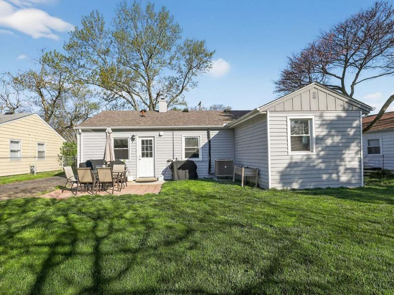 126 Holly Lane, Mason, OH 45040 Photo 3