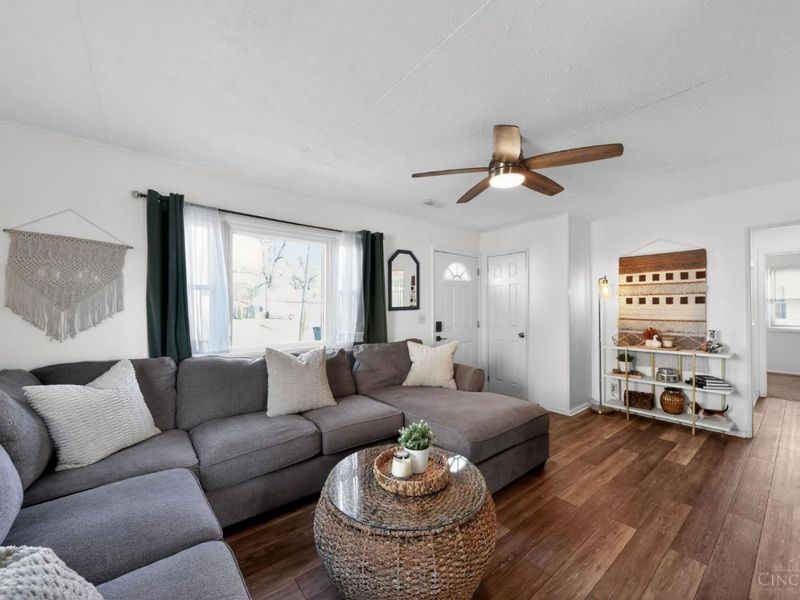 126 Holly Lane, Mason, OH 45040 Photo 5