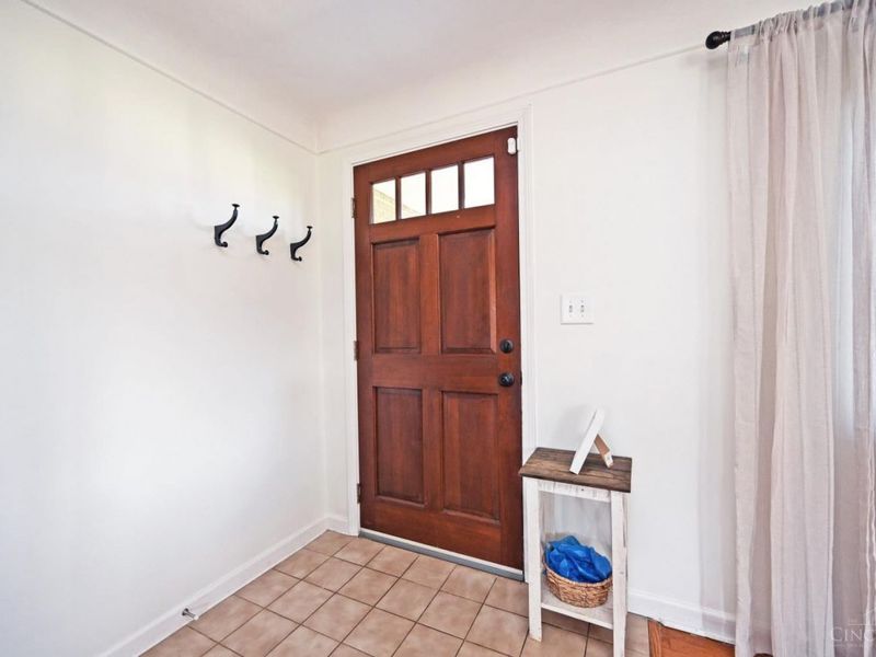 747 Jarole Drive, Union Twp, OH 45245 Photo 6