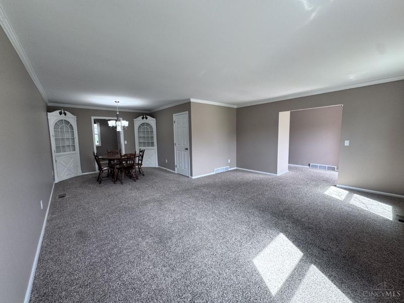 812 White Oak Drive, Oxford, OH 45056 Photo 6