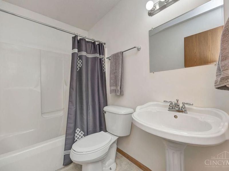 6209 Hester Road, Oxford, OH 45056 Photo 17