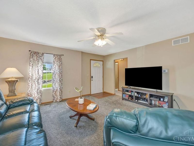 6209 Hester Road, Oxford, OH 45056 Photo 4