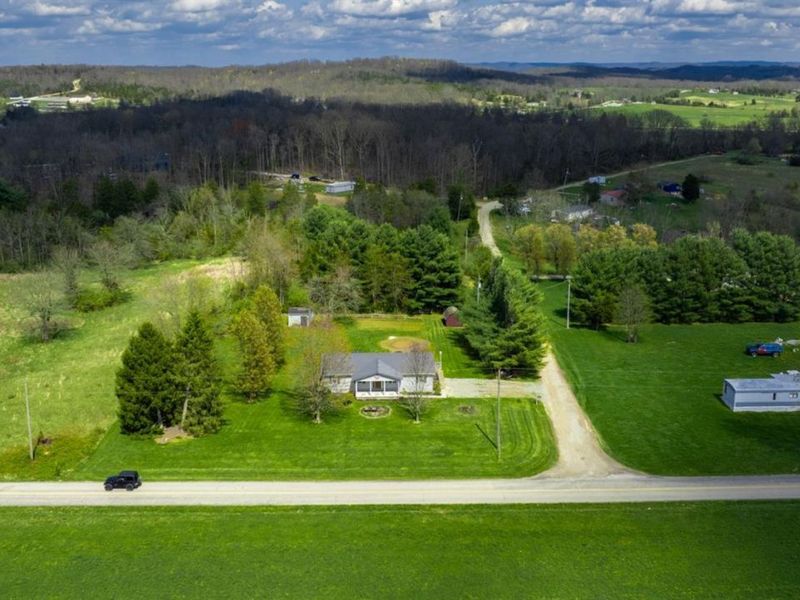 4400 Chapparal Road, Tiffin Twp, OH 45693 Photo 9