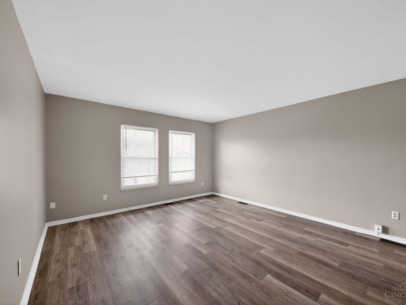 9738 Dunraven Drive, Colerain Township, OH 45251 Photo 11