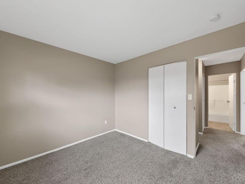 9738 Dunraven Drive, Colerain Township, OH 45251 Photo 18