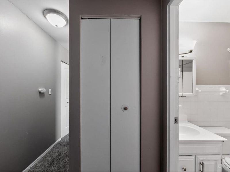 9738 Dunraven Drive, Colerain Township, OH 45251 Photo 21