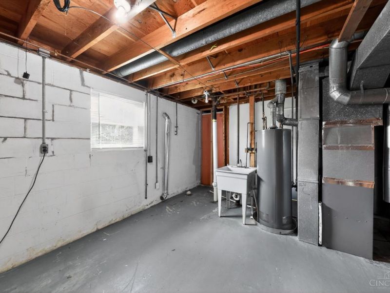 9738 Dunraven Drive, Colerain Township, OH 45251 Photo 22