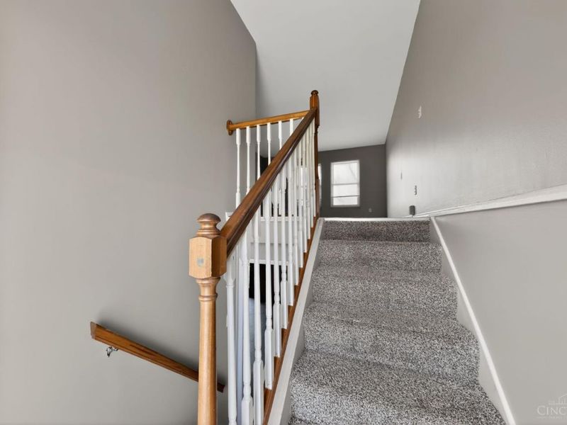 9738 Dunraven Drive, Colerain Township, OH 45251 Photo 5