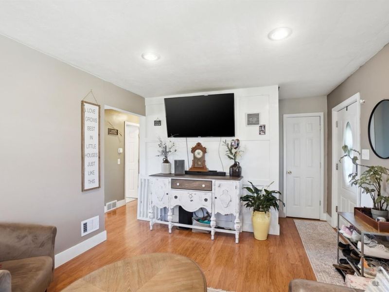 5725 Green Acres Court, Cincinnati, OH 45248 Photo 10